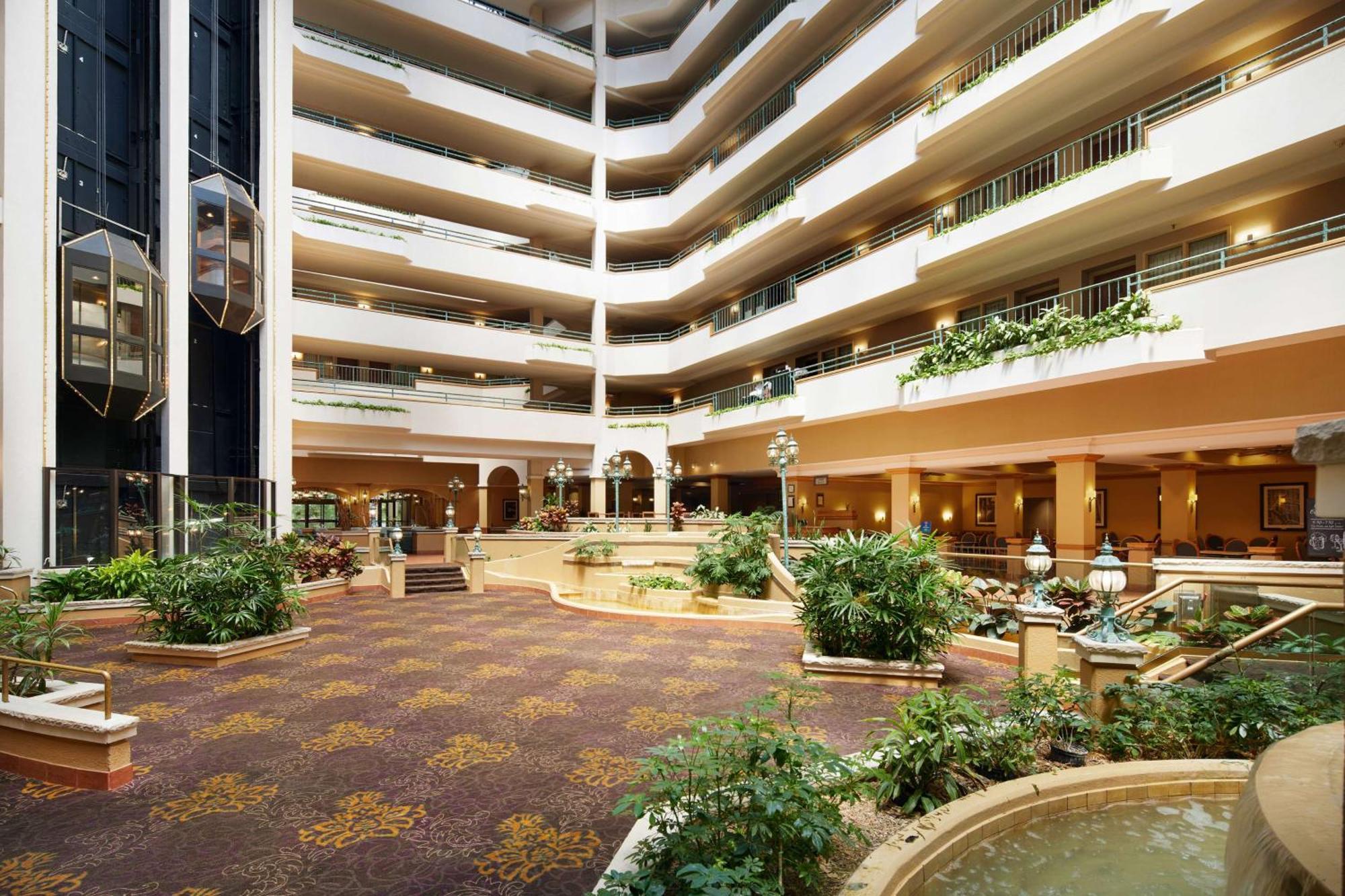 Embassy Suites By Hilton Greensboro Airport Exteriér fotografie