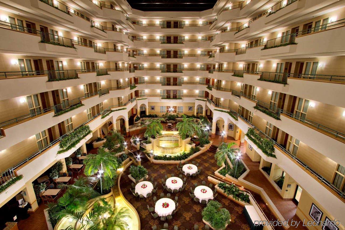 Embassy Suites By Hilton Greensboro Airport Exteriér fotografie