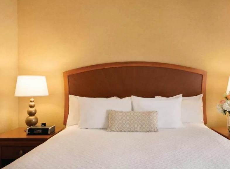 Embassy Suites By Hilton Greensboro Airport Exteriér fotografie